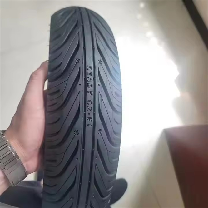 Super Quality 100/90-10 Motorcycle Tire Hot Sale Rubber Bicycle Tires for BMX Use Tubeless Advantage