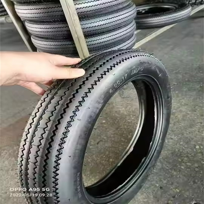 Sawtooth Pattern Bicycle Tires 4.50-18 Size Available for Sale