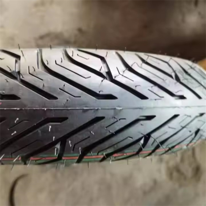 80-80-14 70-80-14 90-80-14 90-90-14 100-80-14 100-70-14 Motorcycle tires are sold in various models