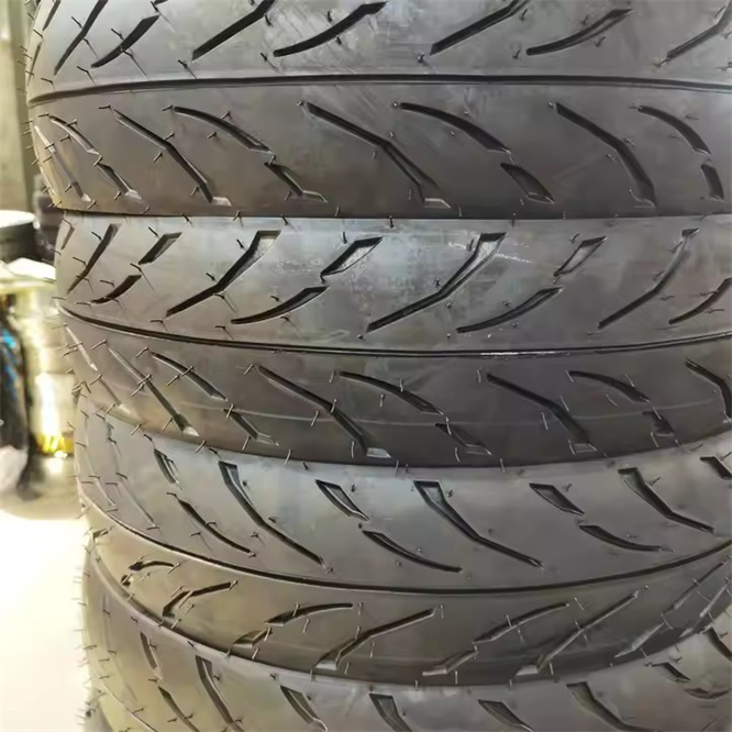 High-speed motorcycle tire tubeless 180/55-17 120-70-17